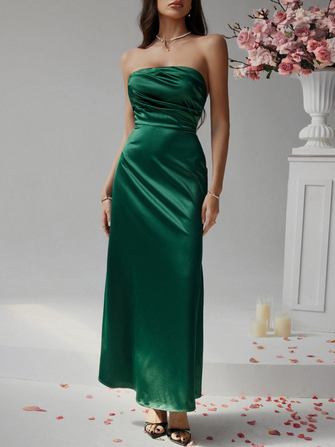 Strapless ruched tube maxi evening dress in formal style for women