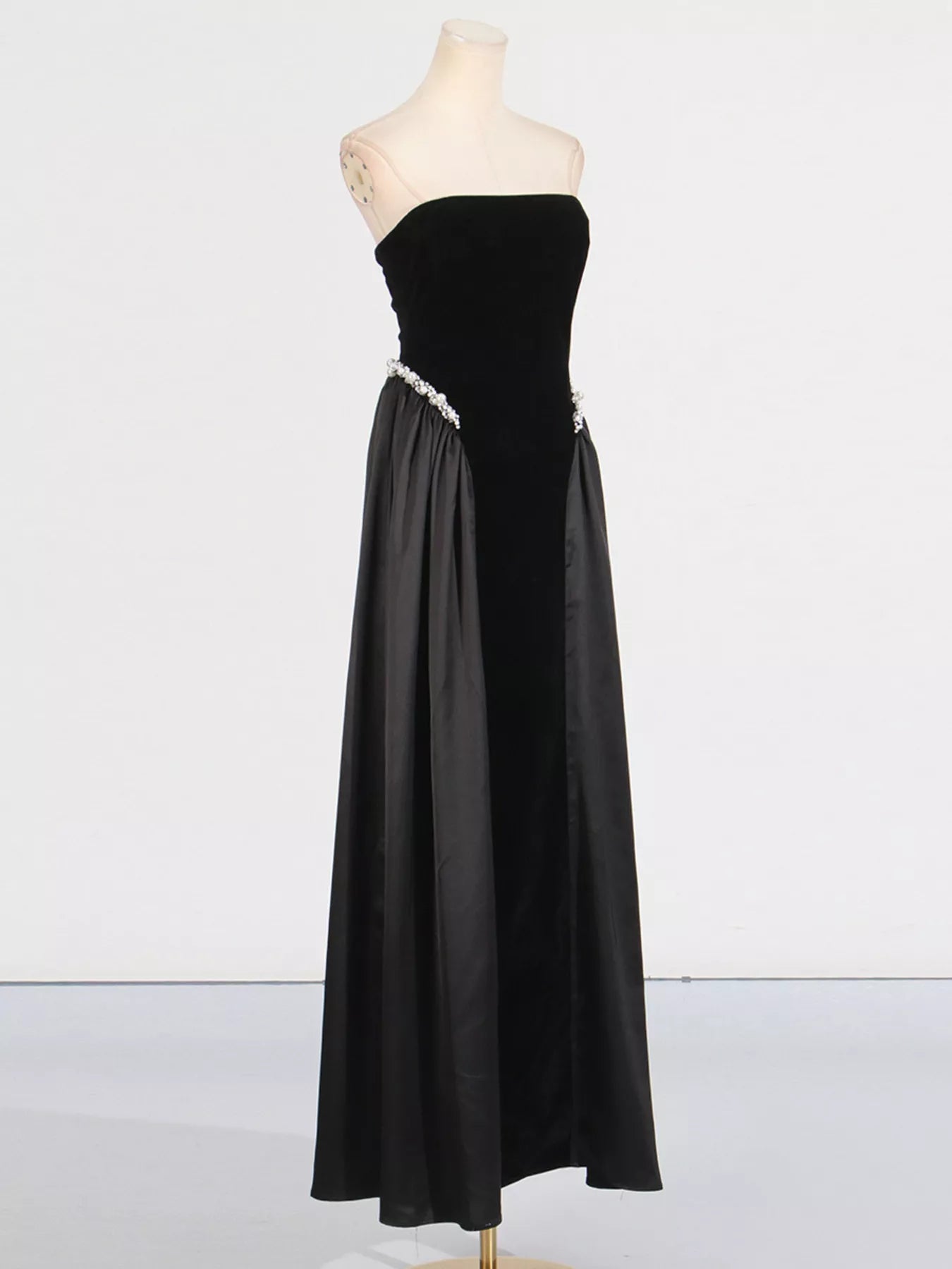Women's Lace Up Back Tube Maxi Dress — Chic and Unique AU