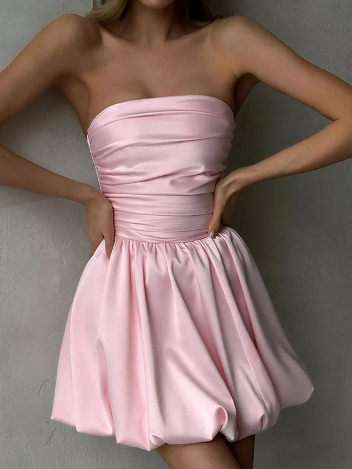 Women's Strapless Ruched Mini Bubble Dress — Chic and Unique AU