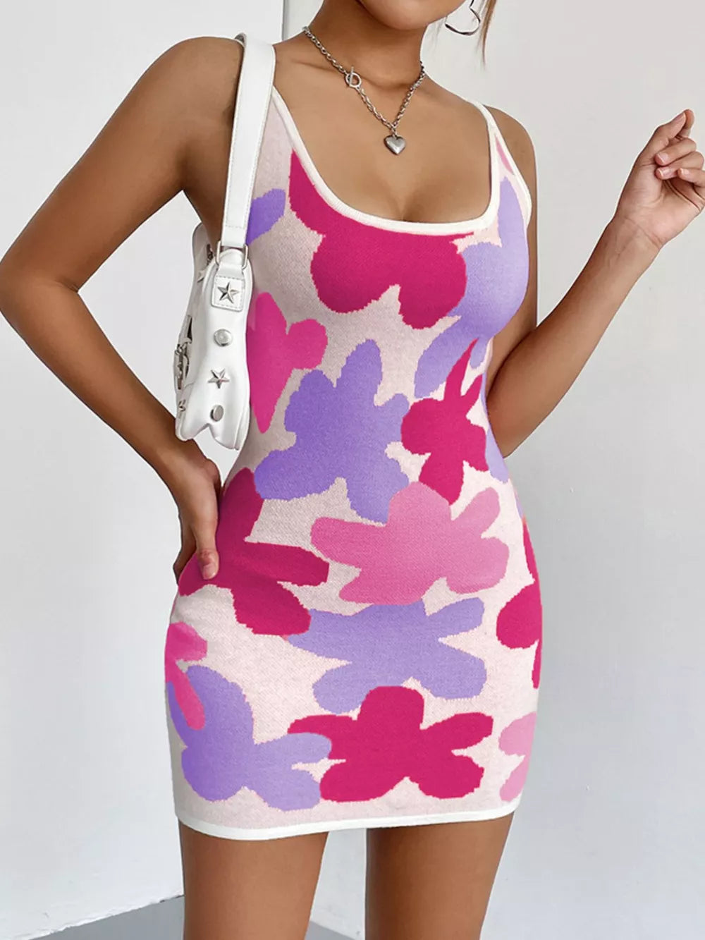 Women's Floral Knit Scoop Neck Mini Dress — Chic and Unique AU