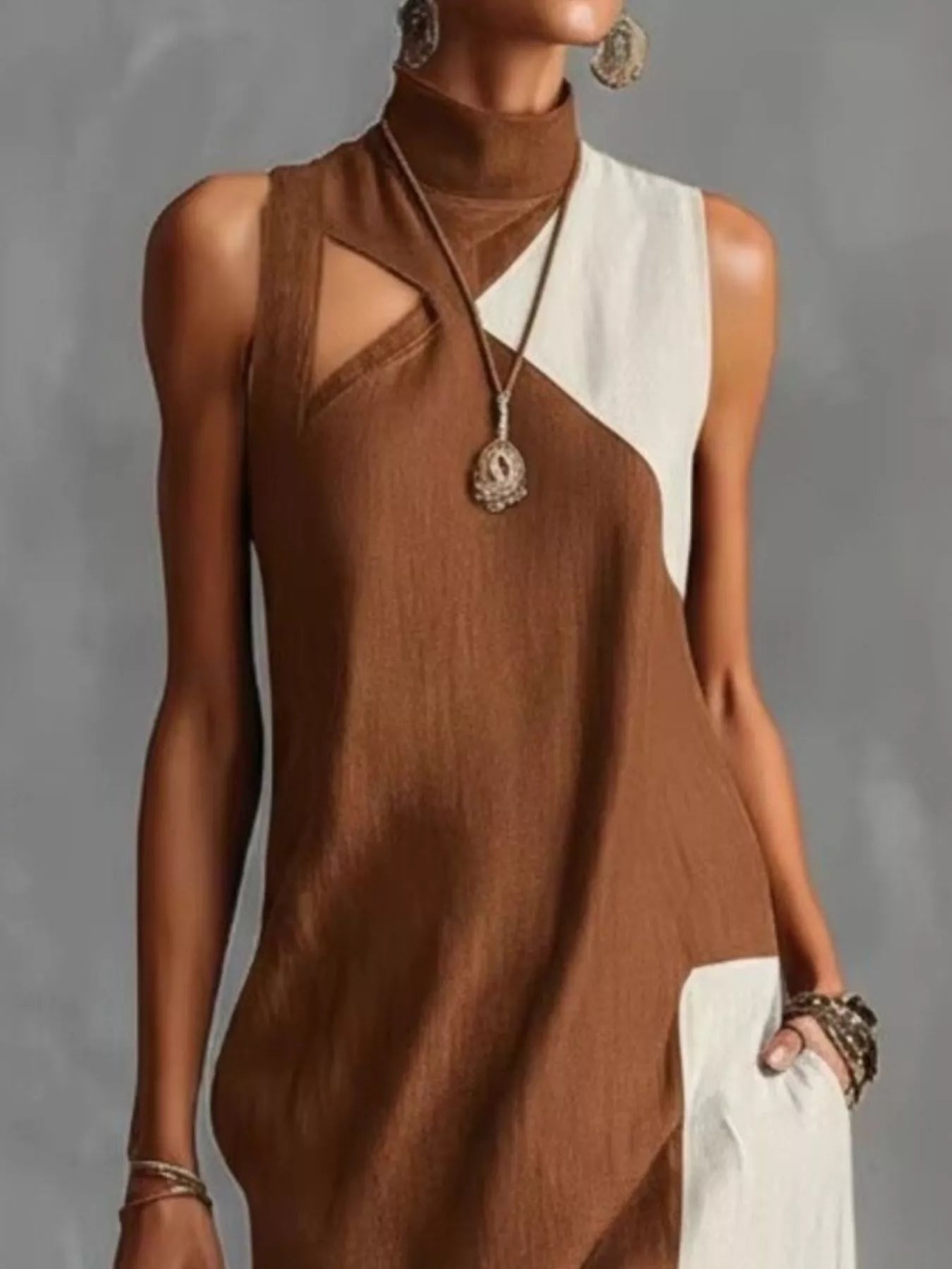 Women's Full Size Color Block Mock Neck Sleeveless Maxi Dress Plus Size — Chic and Unique AU