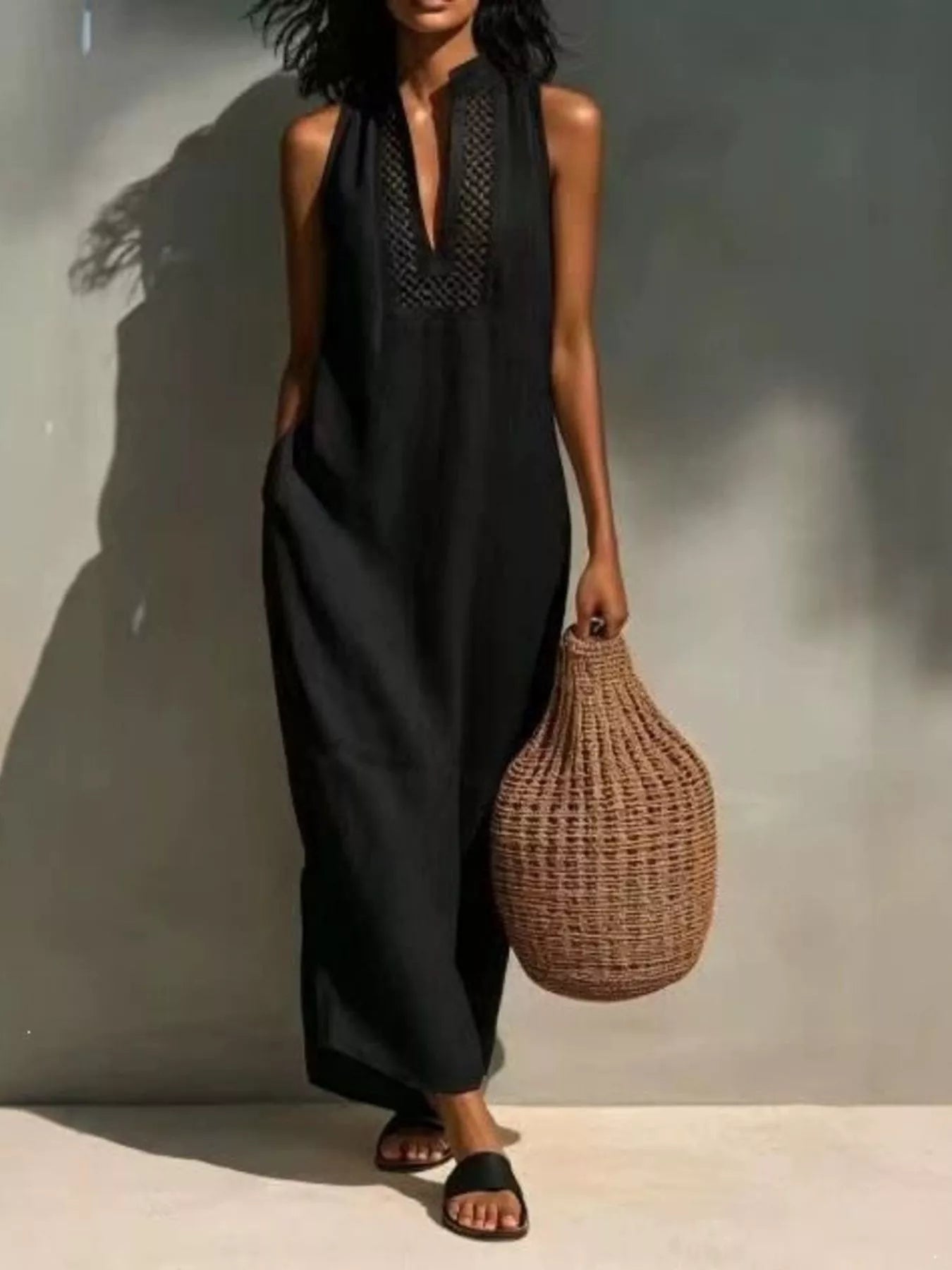 Women's Sleeveless Maxi Dress with Pockets — Chic and Unique AU