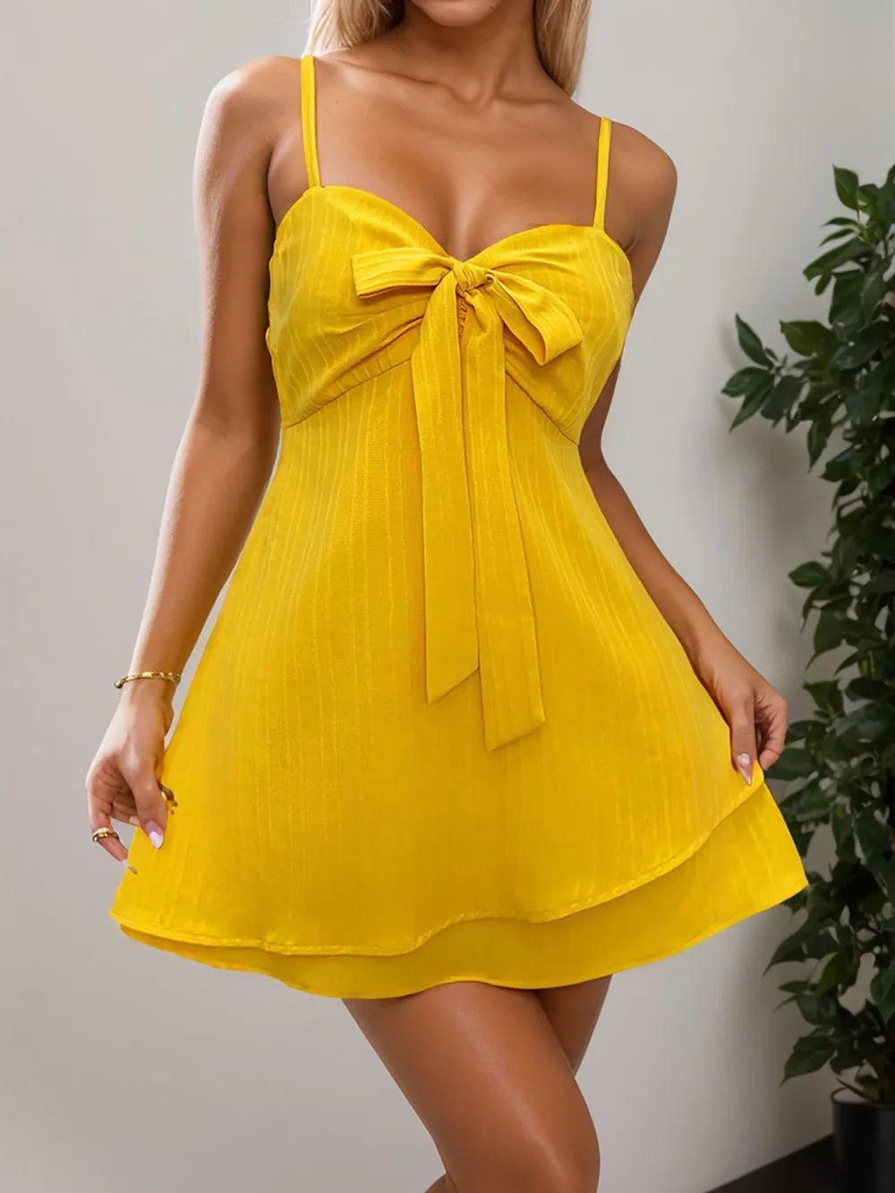 Women's Layered Sweetheart Neck Bow Front Mini Cami Dress — Chic and Unique AU