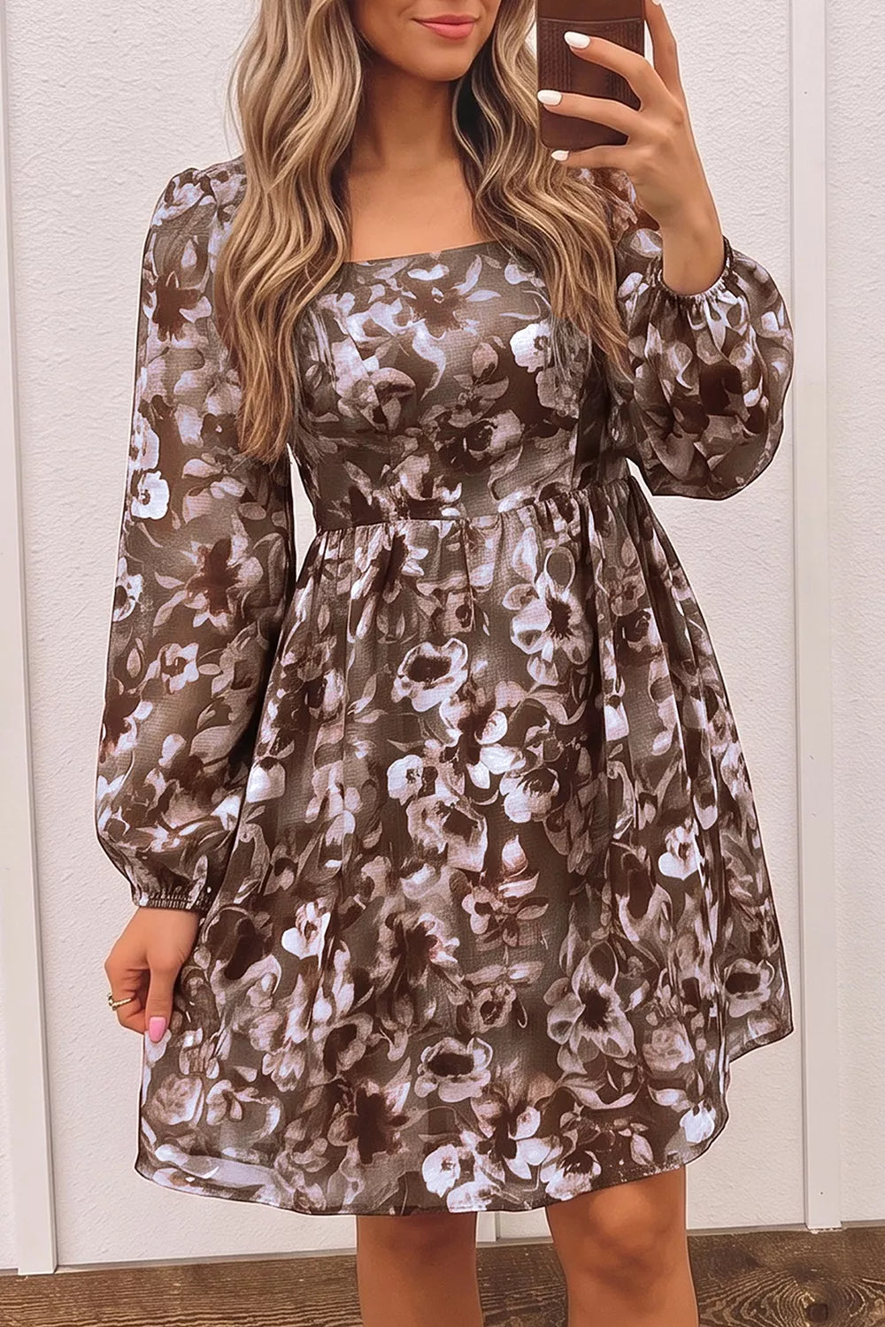 Women's Abstract Floral Square Neck Long Sleeve Mini Shift Dress — Chic and Unique AU