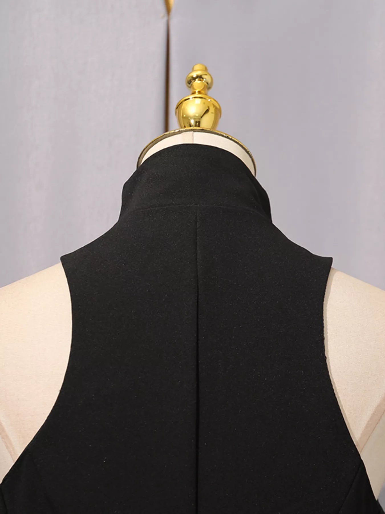 Women's Zip Up Sleeveless Mini Dress — Chic and Unique AU