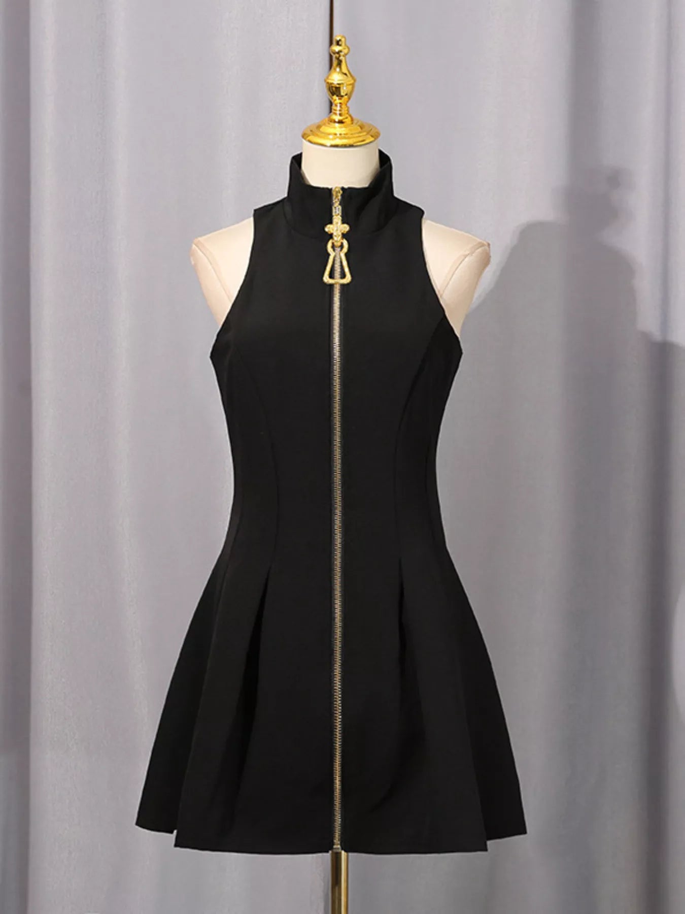 Women's Zip Up Sleeveless Mini Dress — Chic and Unique AU